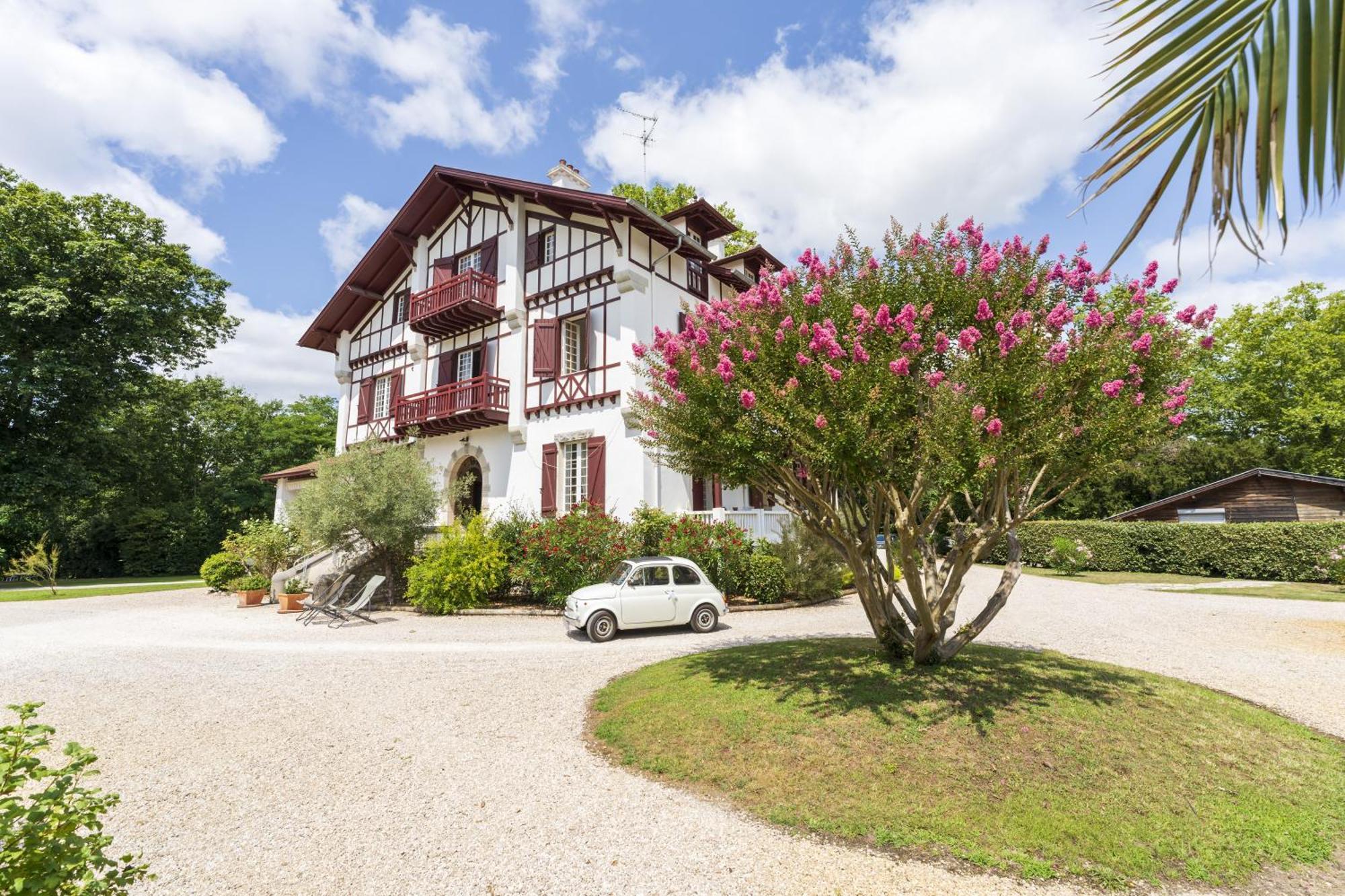 苏斯通Domaine De Bellegarde别墅 外观 照片
